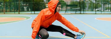 德州扑克里判断比手气重要（在德州扑克中，判断力比运气更关键）